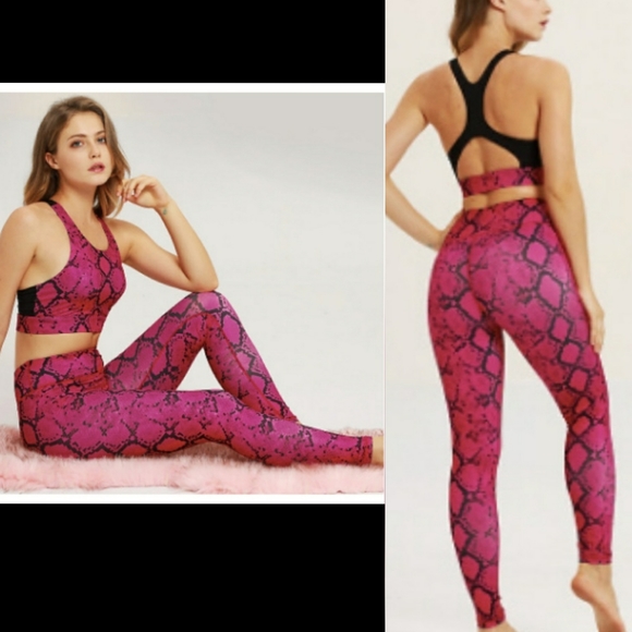 Other - High Quality Printed snake Python pattern Set yoga